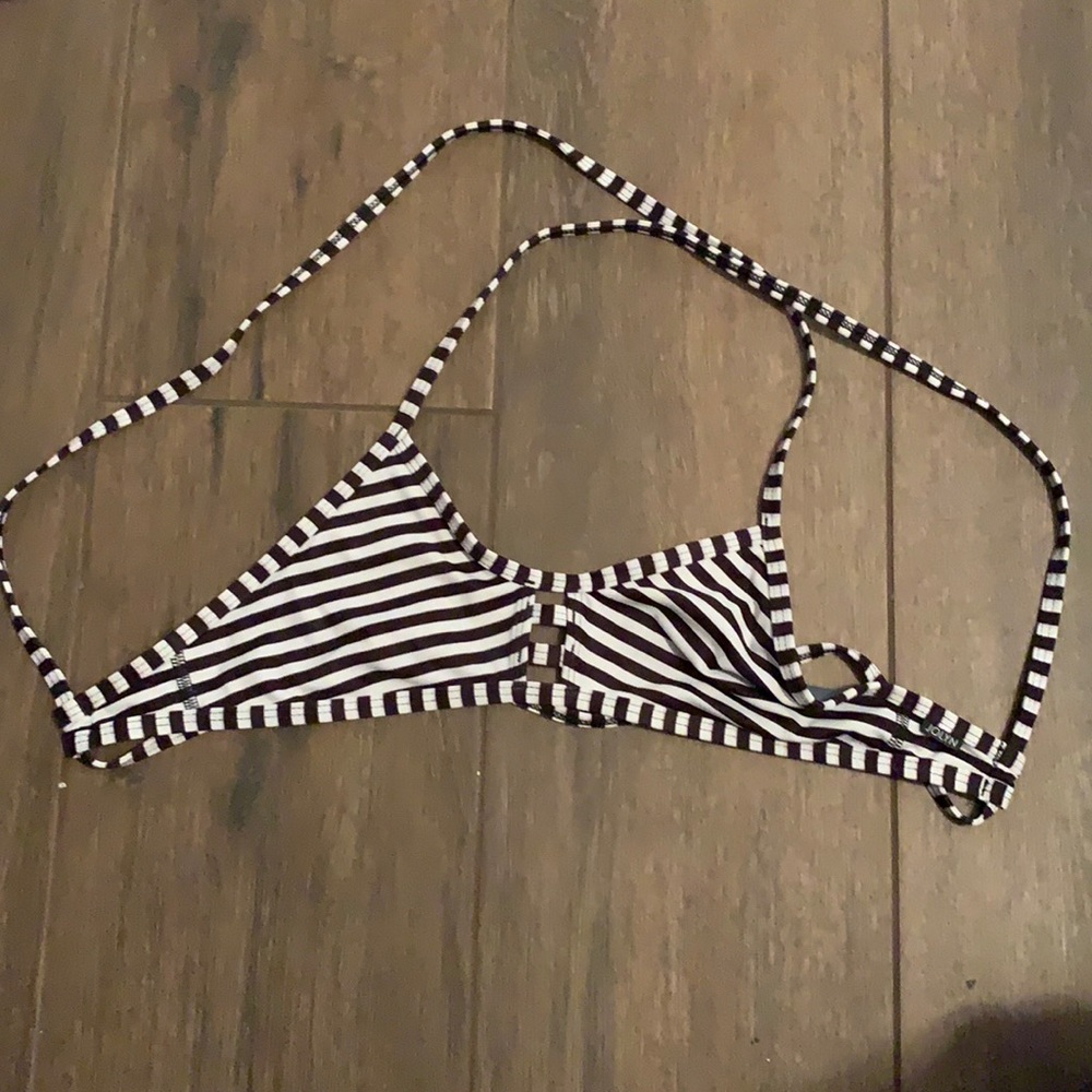 Jolyn top!